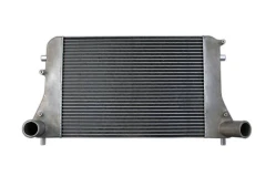 TurboWorks Intercooler VW Golf V Audi A3 579x419x36 inlet 2,5" Tube and Fin