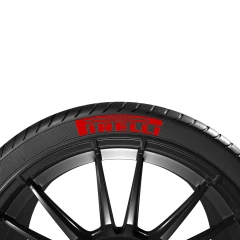 Napisy Pirelli Czerwone